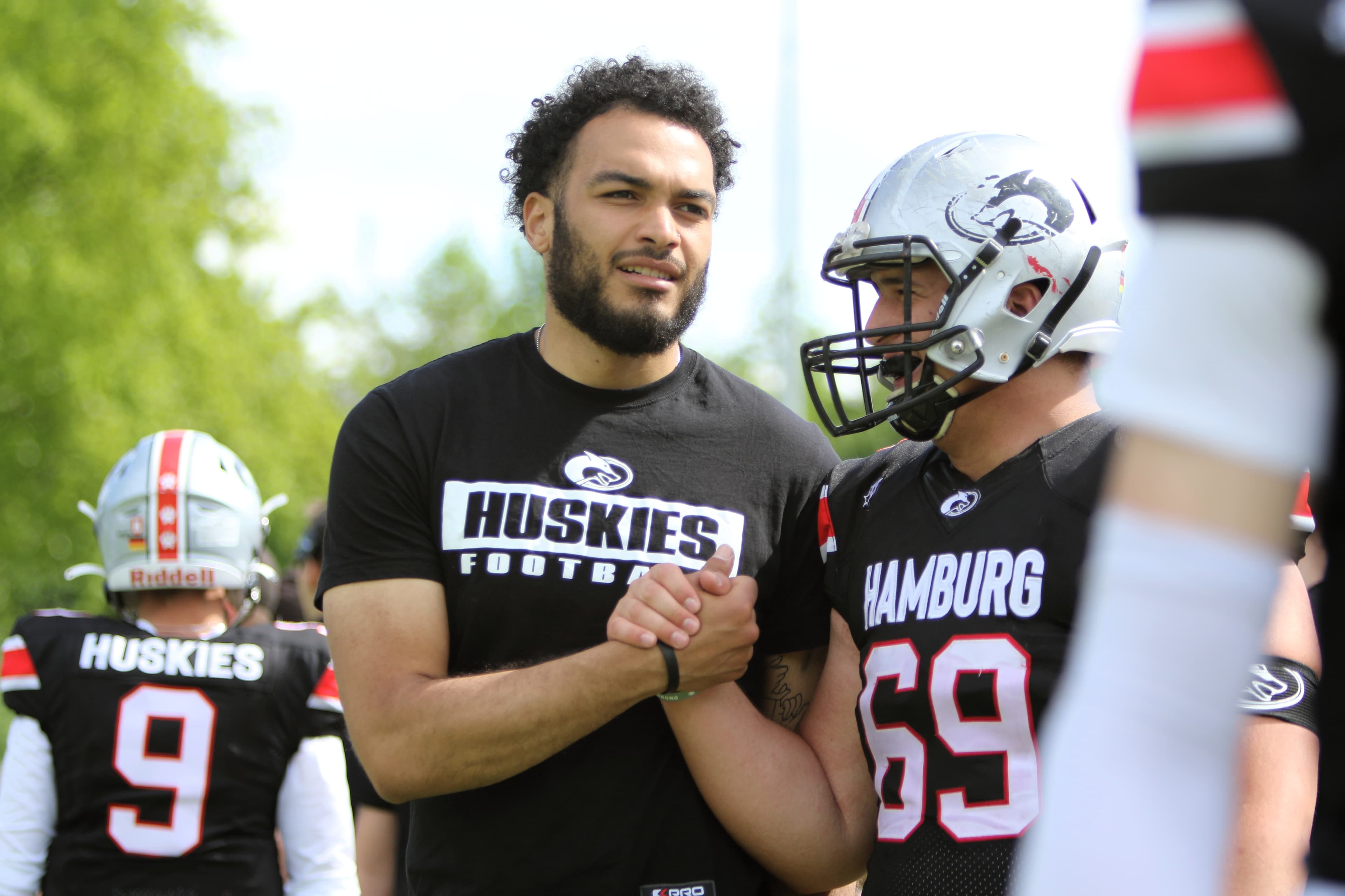 Dominik Behrens als American Football Coach